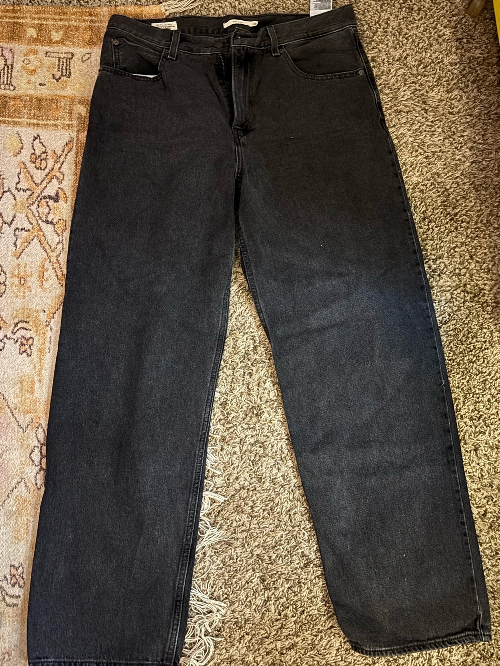 Levi Mom Jean Black